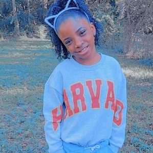 Kids harvard sweater size 9/10